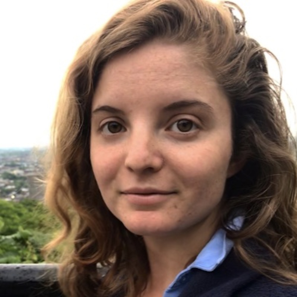 Meet your Posher, Julia